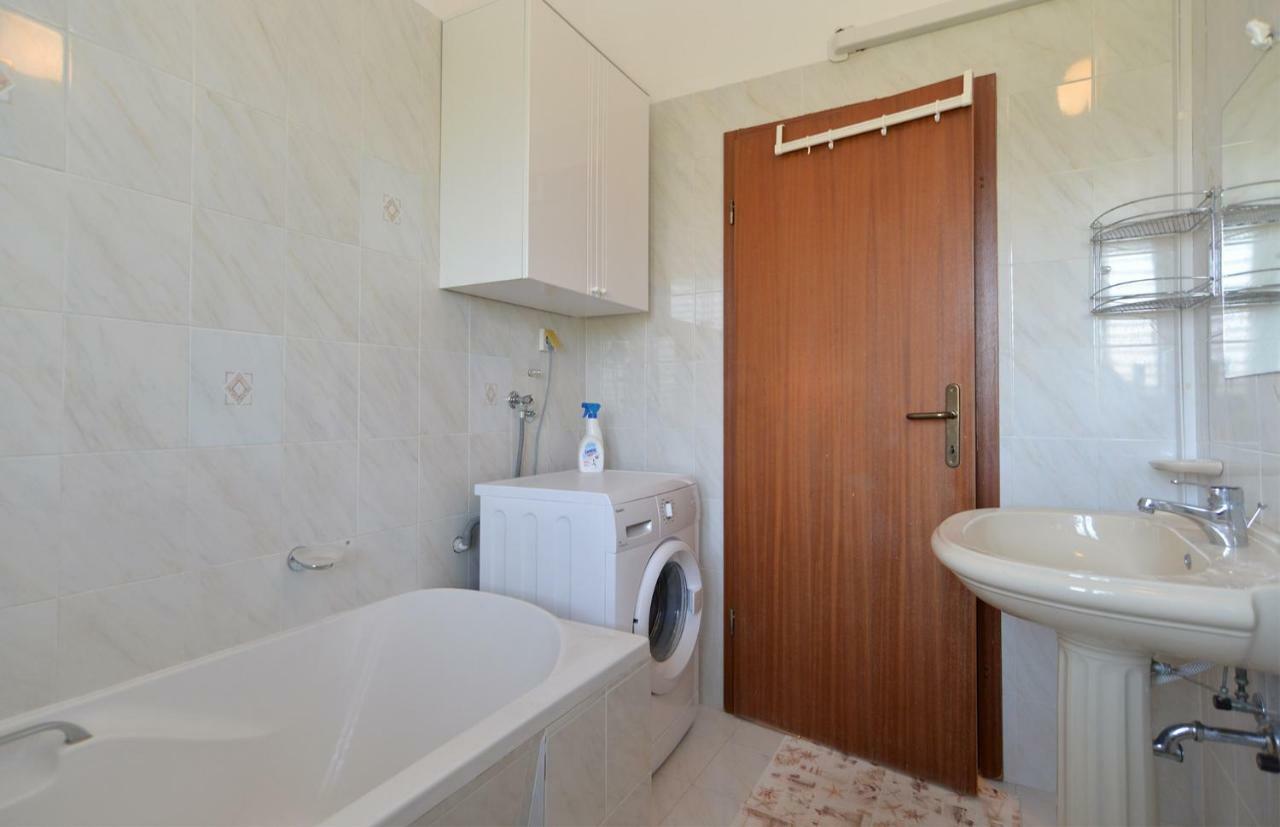 Apartment Gracijela 827 Medulin Bagian luar foto
