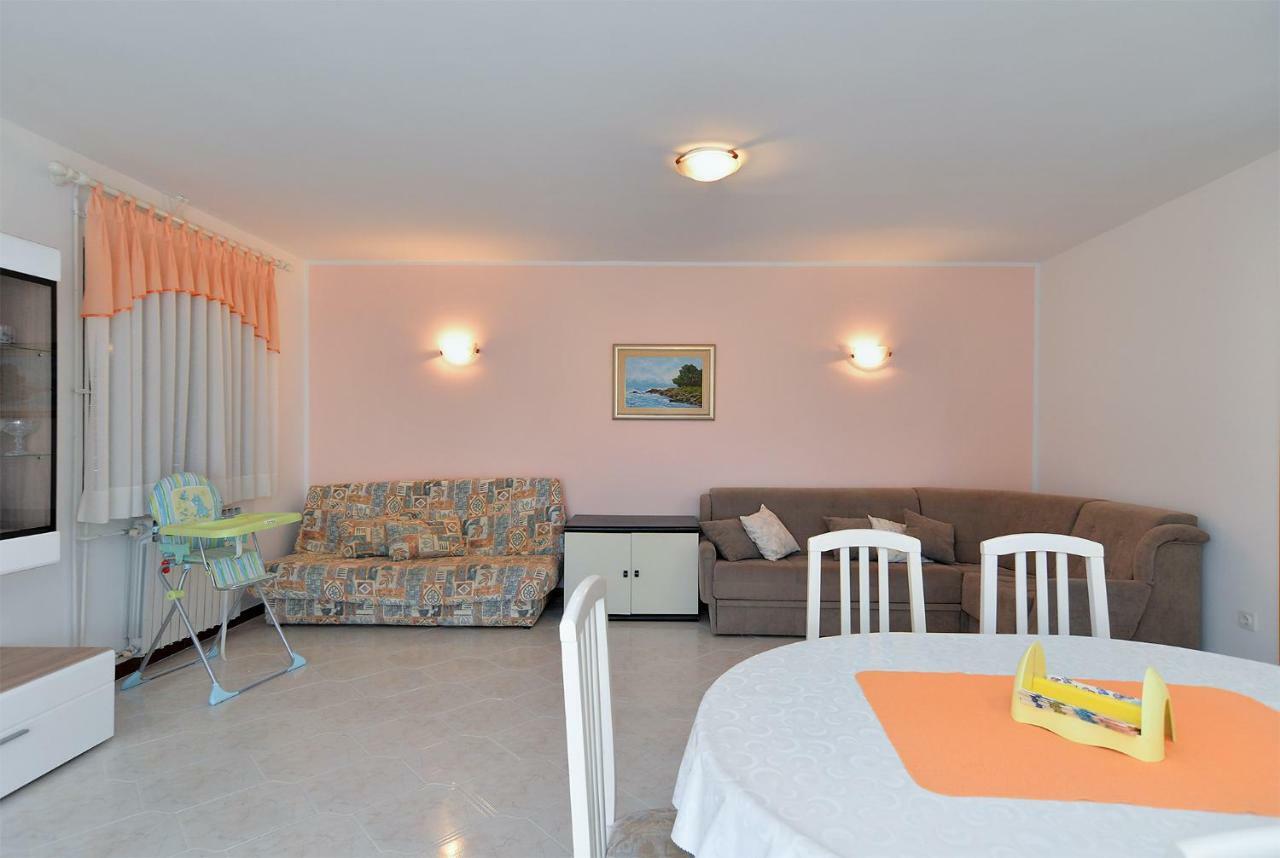 Apartment Gracijela 827 Medulin Bagian luar foto
